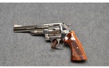 Smith & Wesson ~ 29-2 ~ .44 Magnum - 2 of 4
