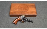 Smith & Wesson ~ 19-3 Texas Ranger ~ .357 Magnum