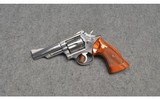Smith & Wesson ~ 66 ~ .357 Magnum - 2 of 6