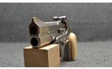 Bond Arms ~ Snake Slayer ~ .45 Colt/410 Gauge - 5 of 7