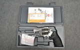 Ruger ~ Super Redhawk Alaskan ~ .44 Magnum - 2 of 9