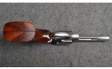 Smith & Wesson ~ 66-2 ~ .357 Magnum - 4 of 9