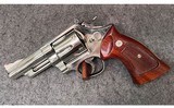 Smith & Wesson ~ 57-2 ~ .41 Magnum - 2 of 9