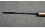 Weatherby ~ Mark V® Deluxe ~ .340 Wby Mag (Left Hand) - 8 of 16