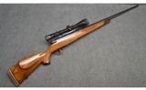 Weatherby ~ Mark V® Deluxe ~ .340 Wby Mag (Left Hand) - 1 of 16