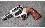 Ruger ~ New Model Super Blackhawk ~ .44 Mag - 2 of 5
