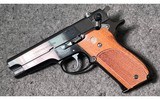 Smith & Wesson ~ Model 39-2 ~ 9 MM - 2 of 10