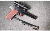 Smith & Wesson
Model 41
.22 LR