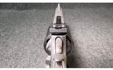 Smith & Wesson ~ 686-4 ~ .357 Magnum - 5 of 12