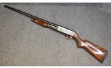 Ithaca ~ M37 Featherlight ~ 12 GA - 2 of 13