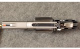 Smith & Wesson ~ 686-6 ~ .357 Magnum - 4 of 7
