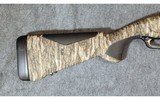 Browning ~ Maxus ~ 12 Gauge - 3 of 13