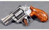 Smith & Wesson ~ 686 ~ .357 Magnum - 2 of 6