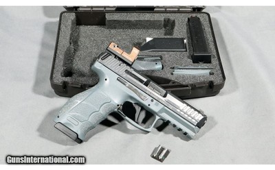 Heckler & Koch ~ VP9 ~ 9mm Luger