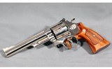 Smith & Wesson ~ 29-2 ~ .44 Magnum - 2 of 7