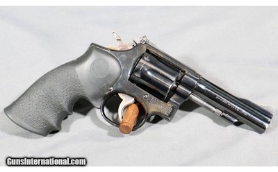 Smith & Wesson ~ 15-3 ~ .38 S&W Spcl