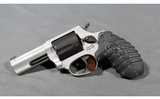 Taurus ~ 605 ~ .357 Magnum - 1 of 6
