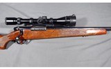 Weatherby ~ Mark V ~ .300 Weatherby Magnum - 5 of 11