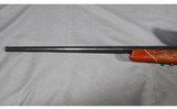 Weatherby ~ Mark V ~ .300 Weatherby Magnum - 8 of 11