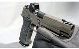 SIG Sauer ~ P320 ~ 9MM Luger - 6 of 8