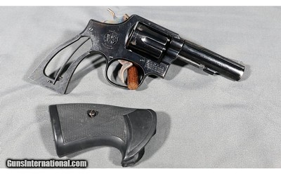 Smith & Wesson ~ 10-5 ~ .38 S&W