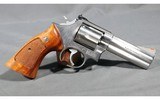 Smith & Wesson ~ 686-2 ~ .357 Magnum