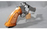 Smith & Wesson ~ 686-2 ~ .357 Magnum - 4 of 7