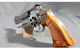 Smith & Wesson ~ 686-2 ~ .357 Magnum - 3 of 7