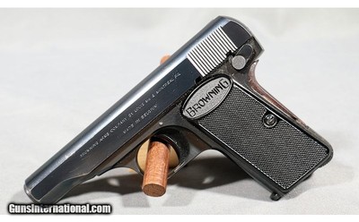 Browning ~ 1955 ~ 9MM Kurz