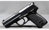 Heckler & Kock ~ USP ~ .40 S&W - 2 of 6