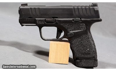 Springfield ~ Hellcat ~ 9MM Luger