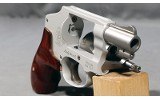 Smith & Wesson ~ 642-2 ~ .38 SPL +P - 5 of 6