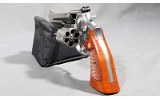 Smith & Wesson ~ 686-3 ~ .357 Magnum - 2 of 5