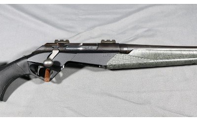 Benelli ~ LUPO ~ .300 WinMag - Image 4 of 8