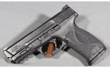 Smith & Wesson~M&P 40 M2.0~.40 S&W - 2 of 6