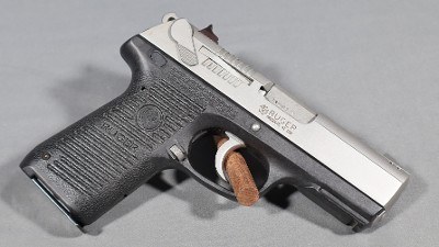 Ruger~P95~9mm Luger