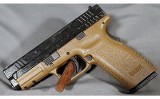 Springfield Armory ~ XD ~ .45 ACP - 2 of 5
