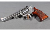 Smith & Wesson~66-2~357 Magnum - 2 of 4