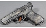 Glock~21 Gen 4~.45 Auto - 2 of 5