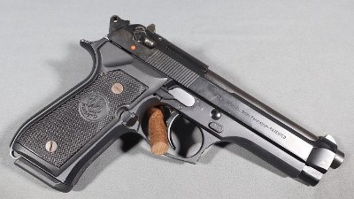 Beretta~92G~9mm Luger