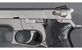 Smith & Wesson~5906~9mm Luger - 5 of 6