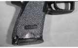 Heckler & Koch~USP~.40 S&W - 8 of 9