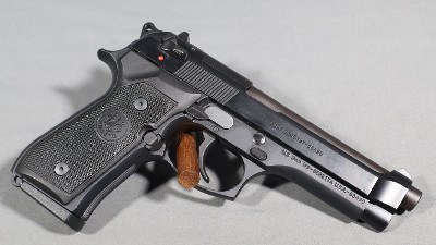 Beretta~M9~9mm Luger