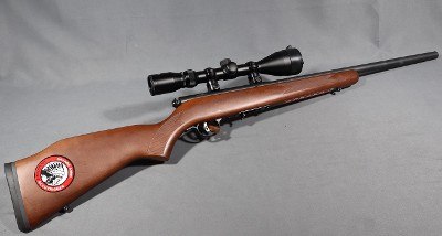 Savage~93R17~.17 HMR
