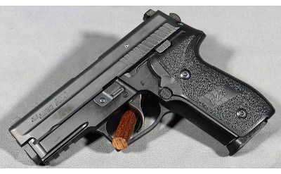 Sig Sauer ~ P229 ~ .40 S&W - Image 2 of 4