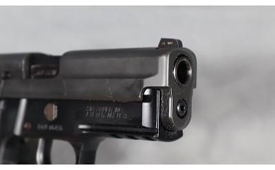 Sig Sauer ~ P229 ~ .40 S&W - Image 3 of 4