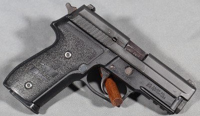Sig Sauer ~ P229 ~ .40 S&W - Image 1 of 4