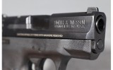 Smith & Wesson~MP 40 Shield~.40 Smith & Wesson - 3 of 4