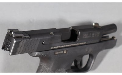 Smith & Wesson ~ M&P9 Shield M2.0 ~ 9mm Luger - Image 4 of 5