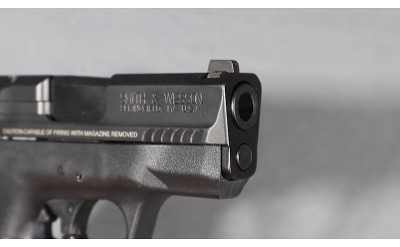 Smith & Wesson ~ M&P9 Shield M2.0 ~ 9mm Luger - Image 3 of 5